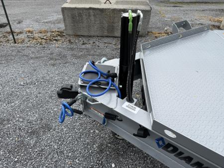 New 2026 Diamond C HDT210 Tilt Trailer 22’ PACESETTER EDITION HYDRO JACK BED ROLLER , SOLAR CHARGER