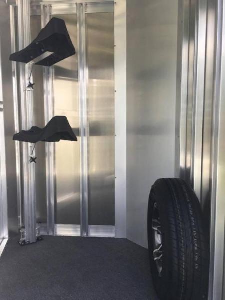 New 2026 Exiss Trailers EXPRESS 2H CXF EDITION Horse Trailer