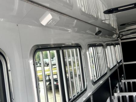New 2026 Shadow 10 Pen Supreme Gooseneck Show Stock Stock / Stock Combo Trailer