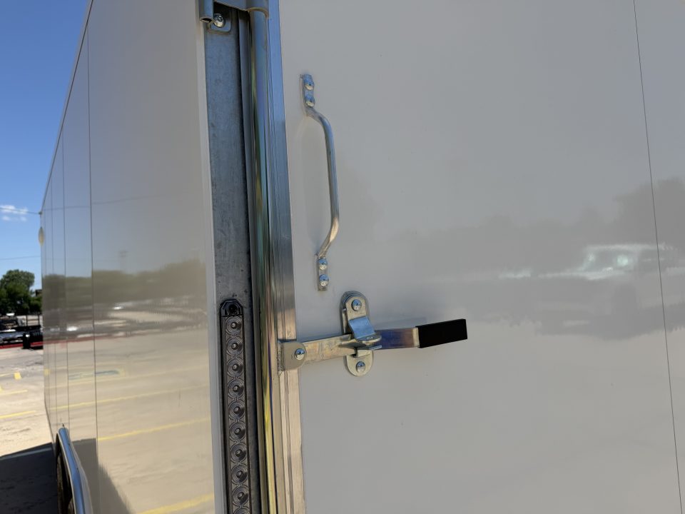 New #002610 2026 CELL TECH TA5 8.5 X 20 TANDEM AXLE ALL STEEL ENCLOSED 14K W/ REAR RAMP DOOR