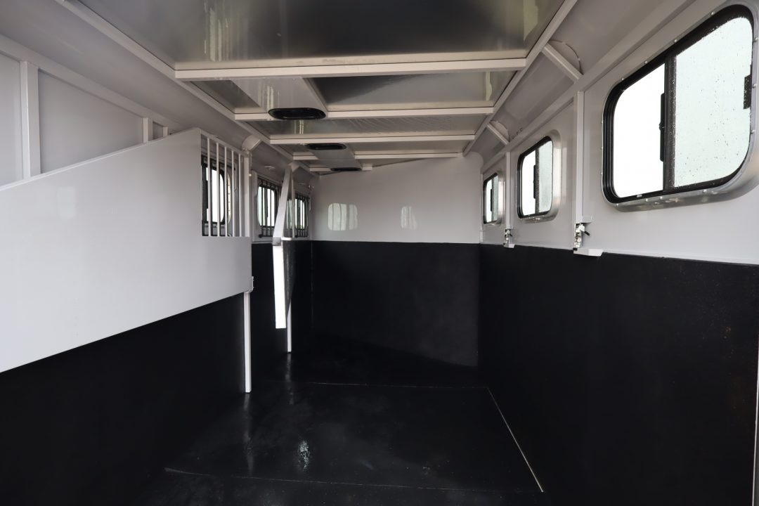 Used 2025 Trails West 3 Horse BP Trailer