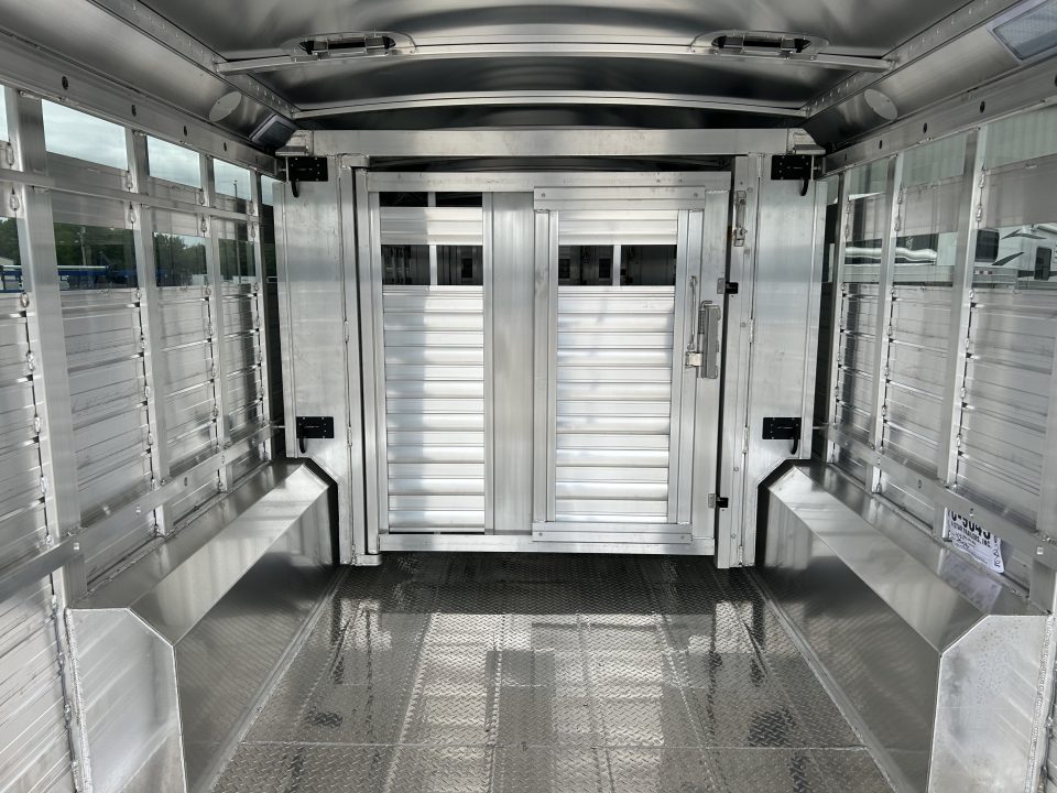 New 2027 4-Star Trailers 8x28 Club Calf Stock Trailer