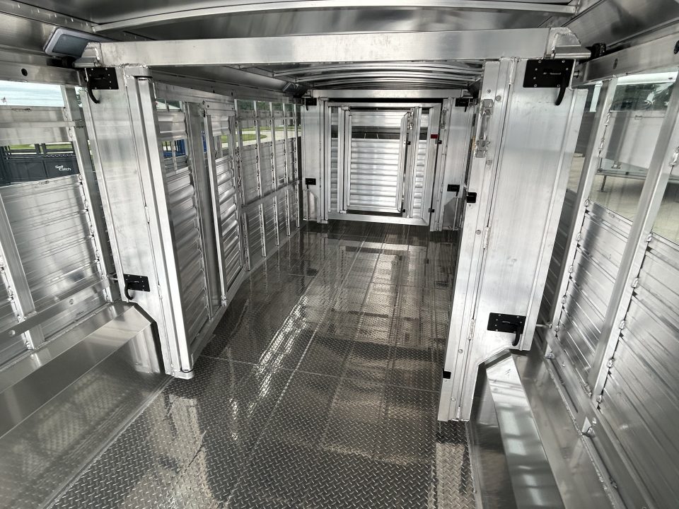 New 2027 4-Star Trailers 8x28 Club Calf Stock Trailer
