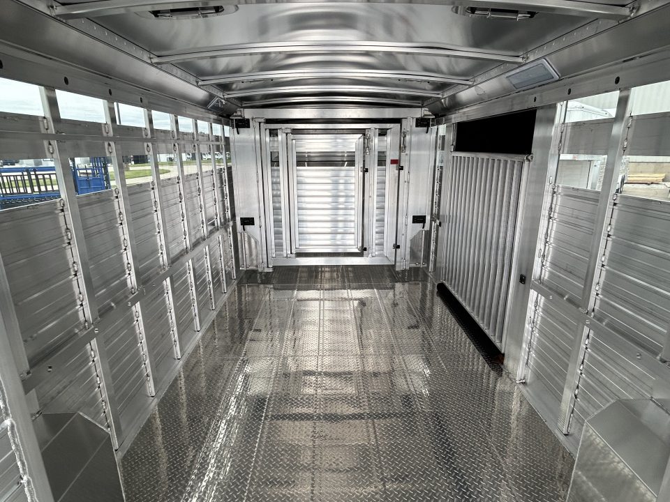 New 2027 4-Star Trailers 8x28 Club Calf Stock Trailer