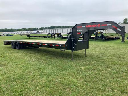 New 2027 MAXX-D 102x36 TANDEM 25.9K GN W/ HYDROJACKS, MAX RAMPS & DISC BRAKES Flatbed Trailer