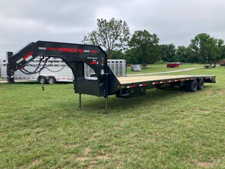 New 2027 MAXX-D 102X36 TANDEM 40K GN W/ HYDROJACKS, MAX RAMPS & DISC BRAKES Flatbed Trailer