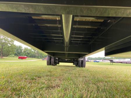 New 2027 MAXX-D 102X36 TANDEM 40K GN W/ HYDROJACKS, MAX RAMPS & DISC BRAKES Flatbed Trailer