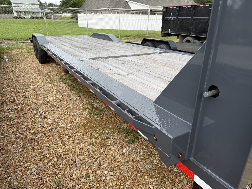Used 2025 Lamar 102x32 Equipment Trailer