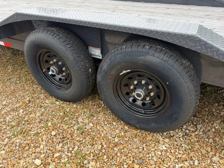 Used 2025 Lamar 102x32 Equipment Trailer