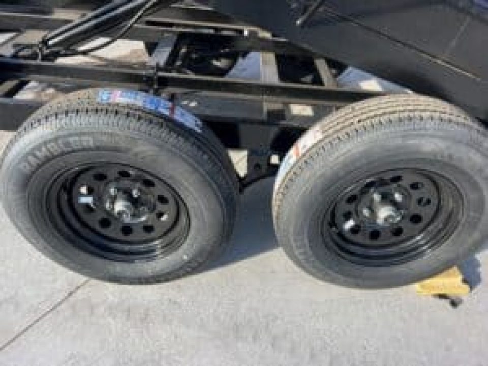New 2026 Top Hat Trailers 77X10 Dump 70 Dump Trailer