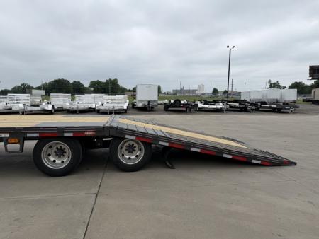 New 2026 Diamond C Trailers FMAX 212 Hydraulic Dovetail 102 x 32