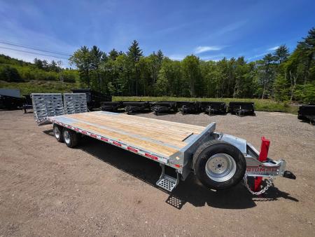 New 2026 Triumph 102X25 Deckover/ Max Wedge Ramps / Galvanized/ Oil Bath hubs/ 20k GVW