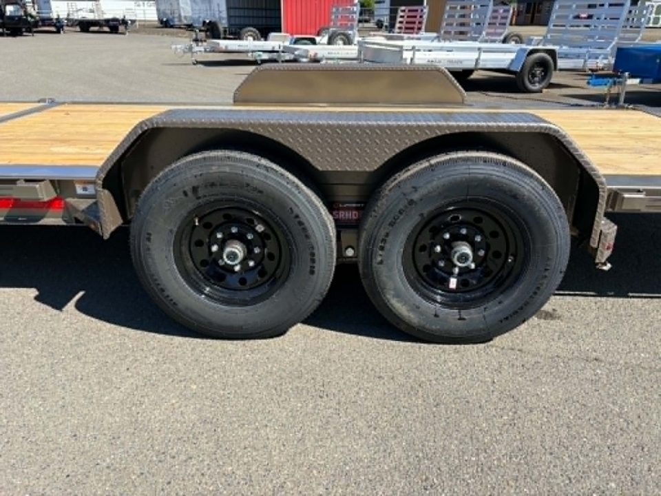 New SALE! SPLIT-TILT 2026 Diamond C HDT207 82X20 Equipment Trailer 15500 GVWR METALLIC MOCHA