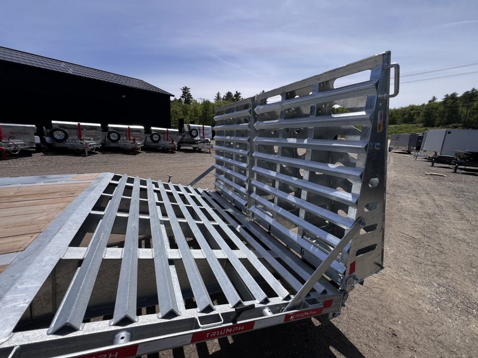 New 2026 Triumph 102X25 Deckover/ Max Wedge Ramps / Galvanized/ Oil Bath hubs/ 20k GVW