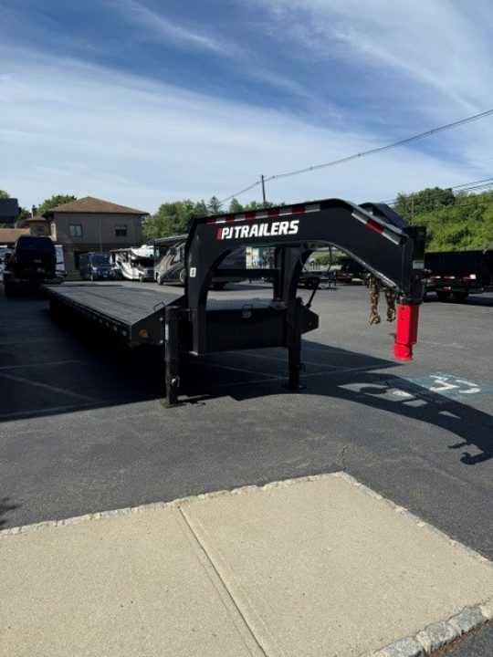 New 2027 PJ Trailers LD40 Equipment Trailer