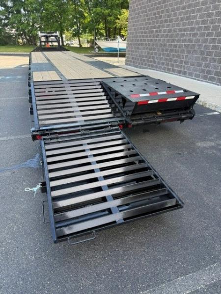 New 2027 PJ Trailers LD40 Equipment Trailer