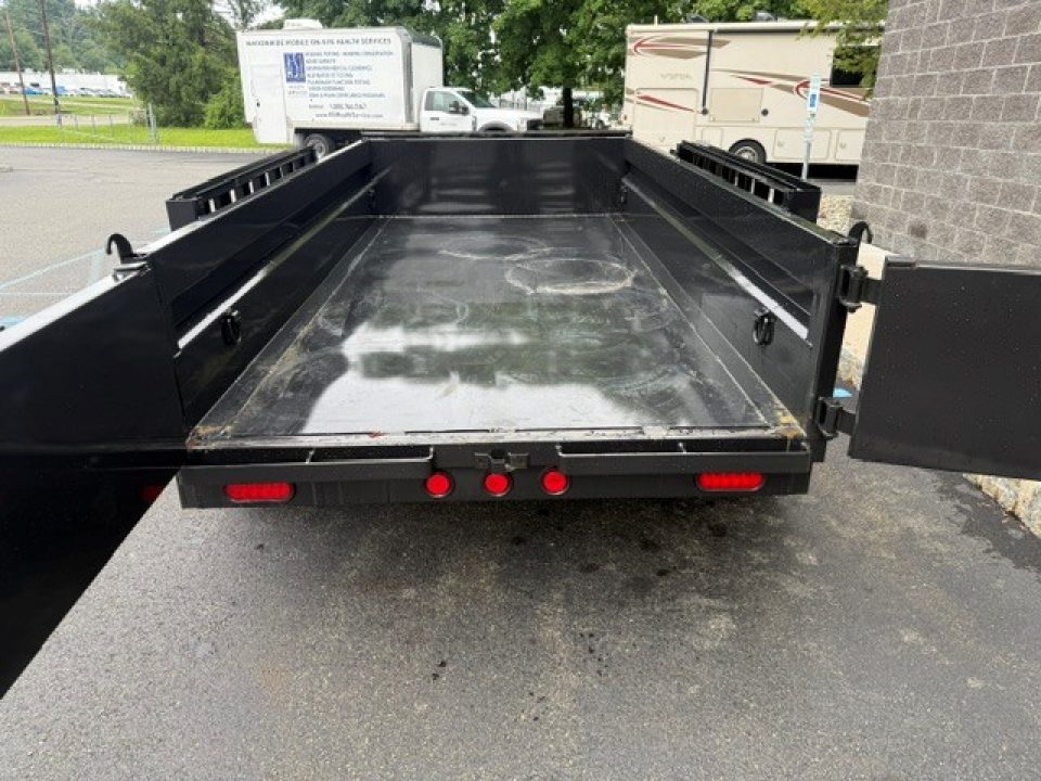 New 2026 PJ Trailers D5102 Dump Trailer