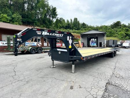 New HillCrest Gooseneck 28+12 Auto Latching Hydraulic Dovetail- 25.9K