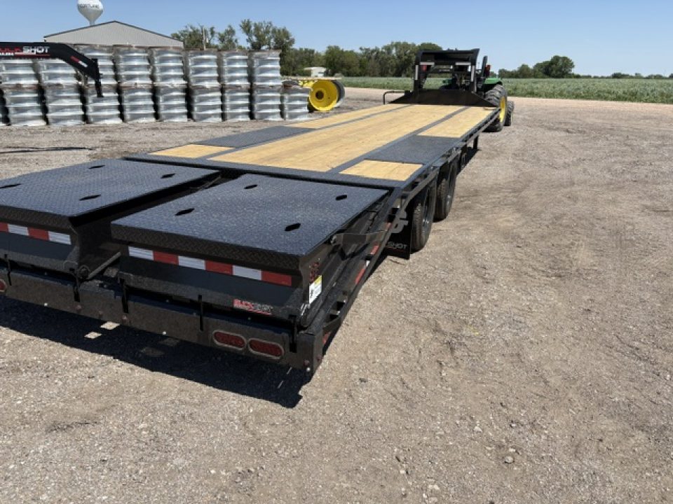 New 2026 Buckshot Bolt 36R 102x36ft Deckover Flatbed Trailer 12k axles