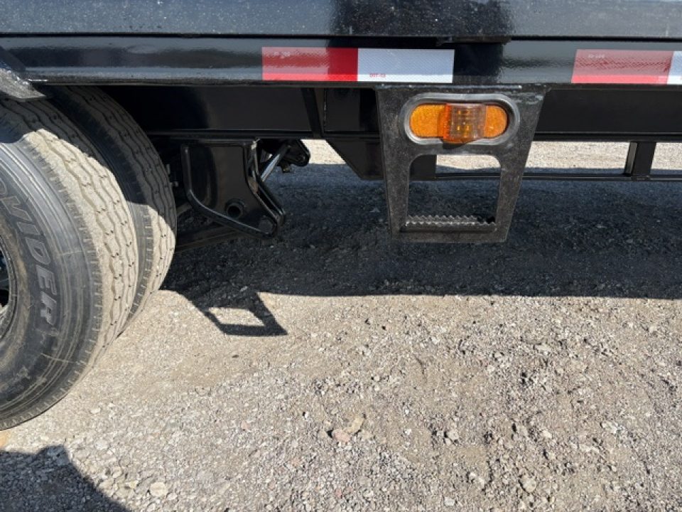 New 2026 Buckshot Bolt 32R 102x32ft Deckover Flatbed Trailer 10k axles