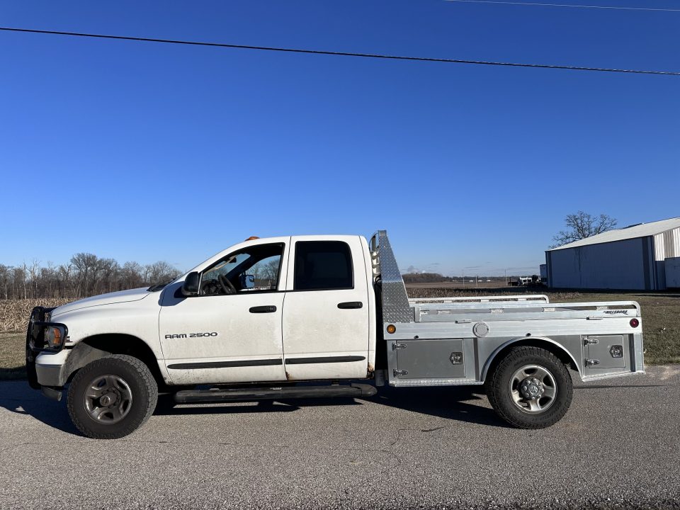 New 2026 Hillsboro 96"x112" Dually Cab & Chassis 4000 Series Truck Bed