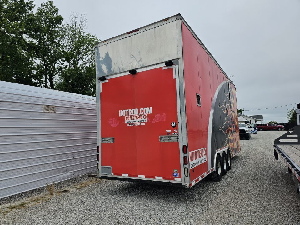 Used 2009 United Expressline 8.5 x 28 21K Enclosed 2-Car Stacker Car / Racing Trailer