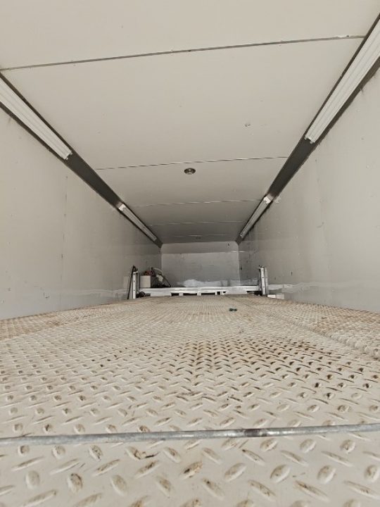 Used 2009 United Expressline 8.5 x 28 21K Enclosed 2-Car Stacker Car / Racing Trailer