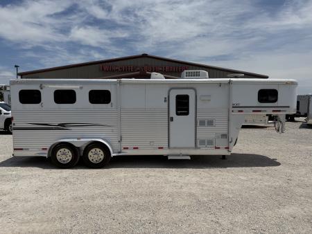 Used 2005 Exiss 3 Horse Gooseneck with 7' Living Quarter