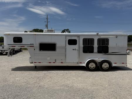 Used 2005 Exiss 3 Horse Gooseneck with 7' Living Quarter