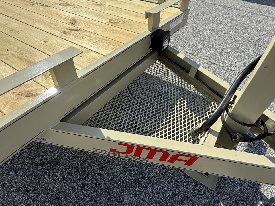New 2026 82X20 14K EQUIPMENT HAULER WITH CHAIN MESH BOX AND RUB RAIL