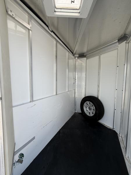 Used 2015 Sundowner 4 Horse Bumper Pull Horse Trailer
