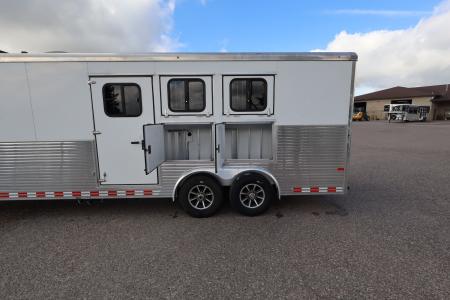 Used 2016 Sundowner 3 Horse LQ Trailer