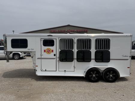 New 2025 Sundowner 3 Horse Gooseneck Horse Trailer