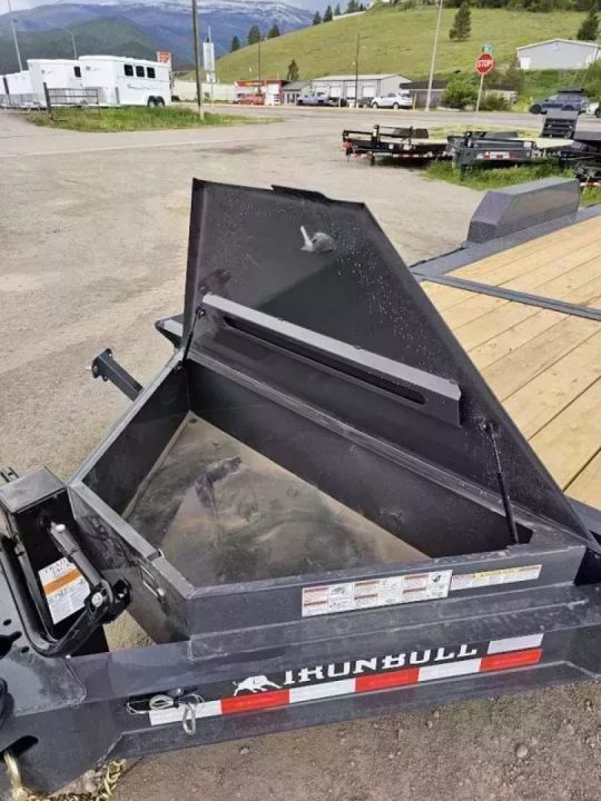 New 2026 Iron Bull 83"x20' 14k Tilt Deck Trailer