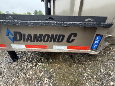New 2026 Diamond C LPT 207 14’ Dump Trailer, PACESETTER EDITION, HYD JACK, HEAVY FENDERS, 32” SIDES