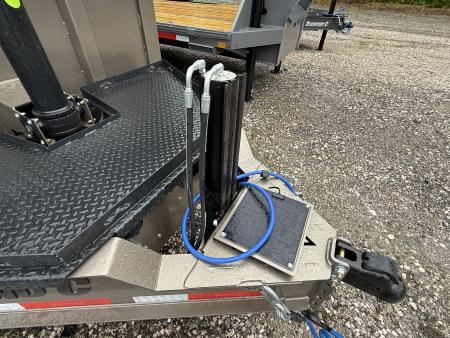 New 2026 Diamond C LPT 207 14’ Dump Trailer, PACESETTER EDITION, HYD JACK, HEAVY FENDERS, 32” SIDES