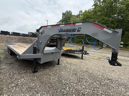 New 2026 Diamond C FMAX 210 30’ Flatbed Trailer, PACESETTER EDITION, HYD DOVETAIL, HYD JACKS, DISC BRAKES, ALUMINUM OUTER WHEELS