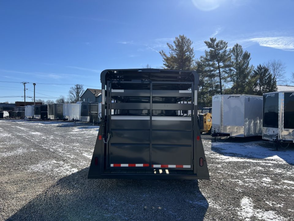 New 2027 Valley Trailers 3800 STD 3H Slant Horse Trailer