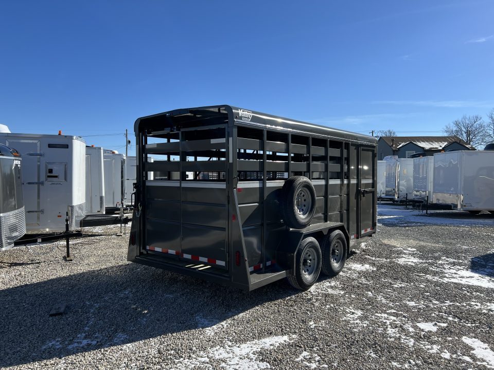 New 2027 Valley Trailers 3800 STD 3H Slant Horse Trailer