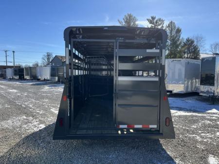 New 2027 Valley Trailers 3800 STD 3H Slant Horse Trailer
