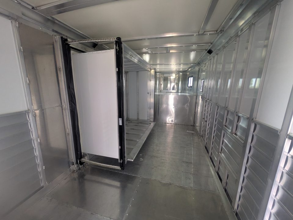 New 2026 Hart Trailer L24G LQ Horse Trailer