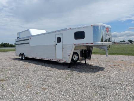 New 2026 Hart Trailer L24G LQ Horse Trailer