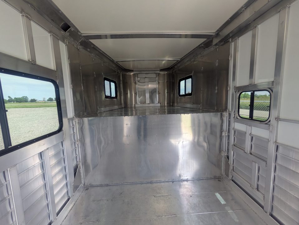 New 2026 Hart Trailer T4HG 14' LQ Horse Trailer