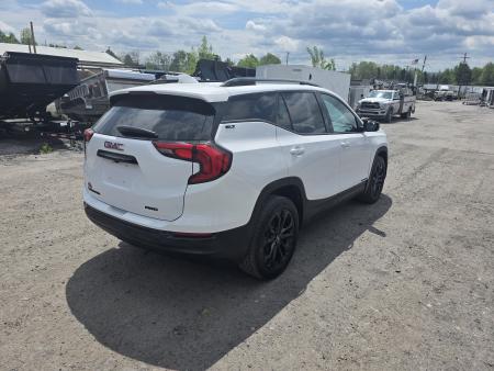 Used 2021 GMC TERRAIN SLT SUV