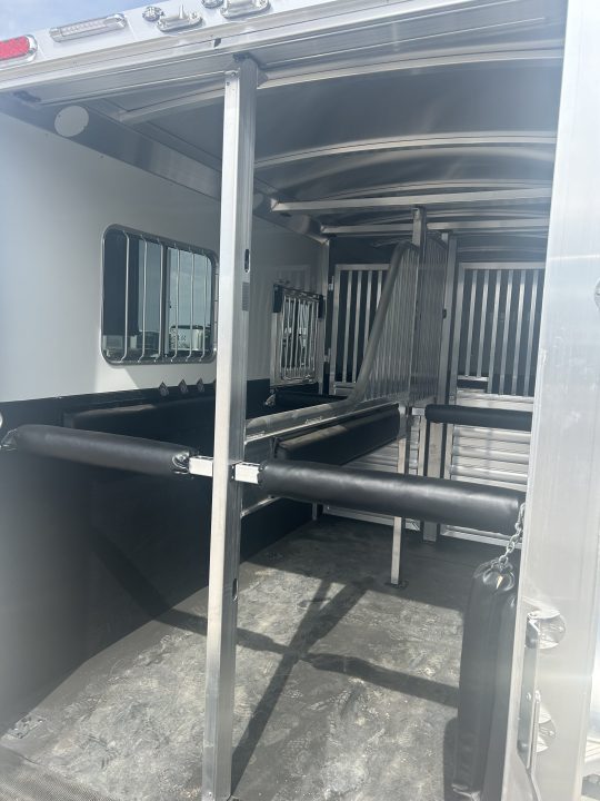 New 2026 4-Star Trailers 2+1 Horse Trailer