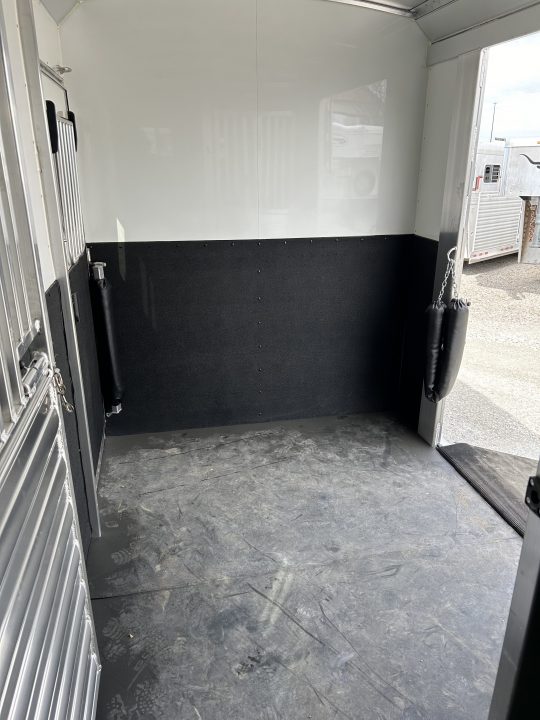 New 2026 4-Star Trailers 2+1 Horse Trailer