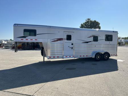 New 2026 4-Star Trailers 2+1 Horse Trailer