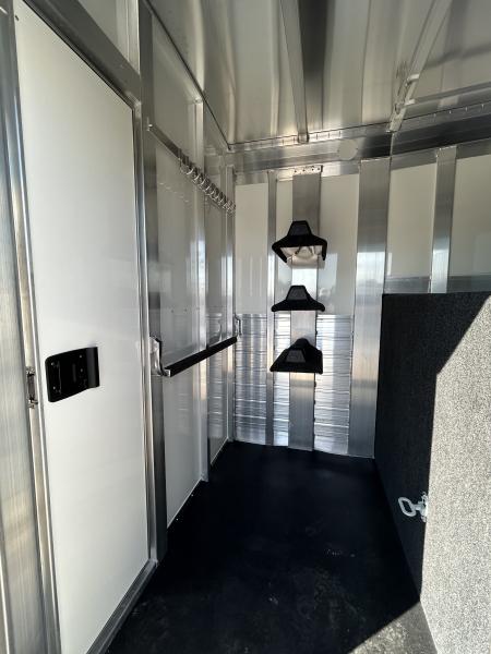 New 2026 4-Star Trailers 2+1 Horse Trailer