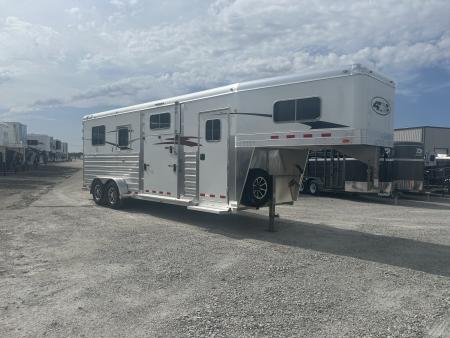 New 2026 4-Star Trailers 2+1 Horse Trailer