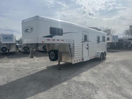 New 2026 4-Star Trailers 2+1 Horse Trailer